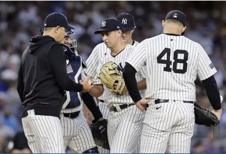Yankees All-Star Slugger Provides Huge Update On Injury, As Aaron Boone Announces Massive Roster Move Replacement For…