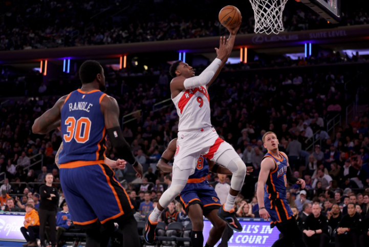 New York Knicks Latest: Raptors’ Home Talent And Former New York Knicks forward, Opens Up About Knicks Trade…SEE MORE…