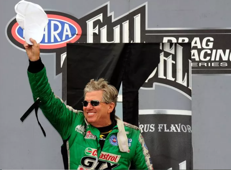 PLEASANT SURPRISE: Huge Pandemonium Rock ‘Drag World’ At Ford Performance NHRA National As 16th Time Funny Car Legend And Champ Make First Appearance And  Return To Dragstrip Since…