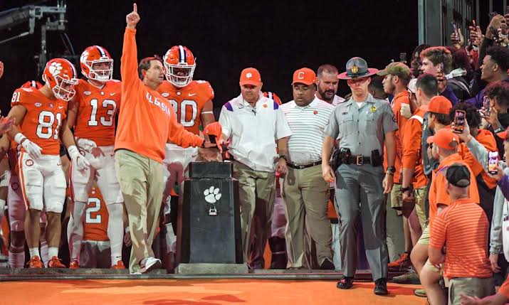 CLEMSON LATEST: Tigers’ Cade Klubnik Reminisces On History With Texas Longhorns’ Quinn Ewers. As Clemson Stuns College Football World With Historic Transfer Portal Signing.